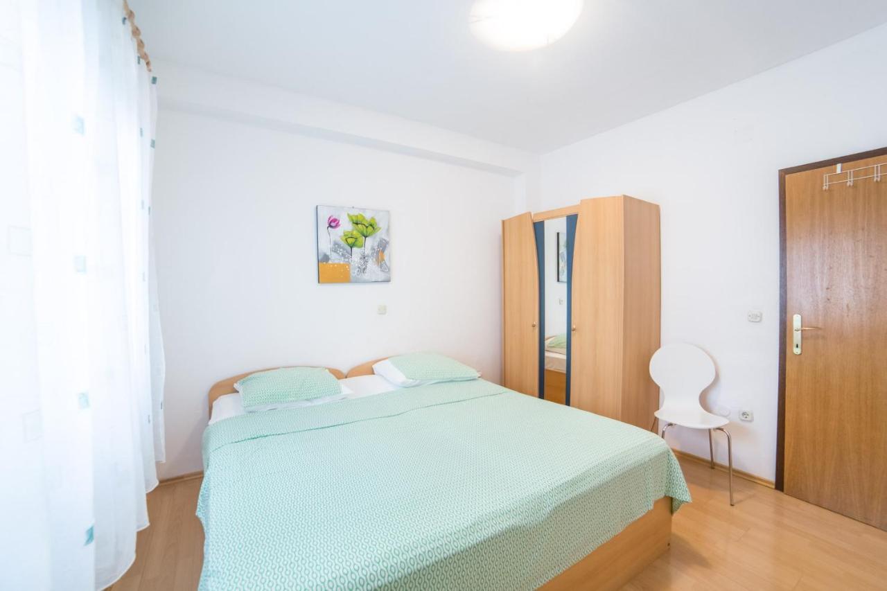 Apartment Jadranka Brist Eksteriør bilde
