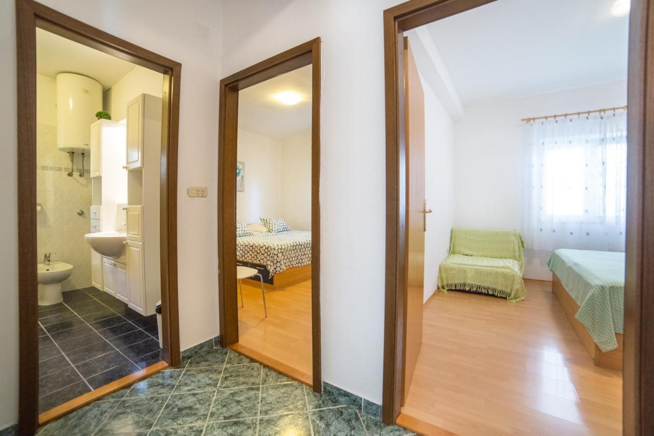 Apartment Jadranka Brist Eksteriør bilde